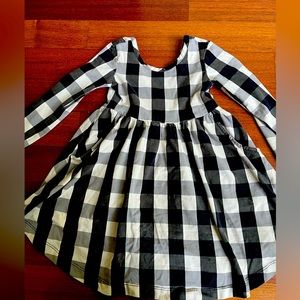 Hanna Andersson size 90 plaid twirl dress